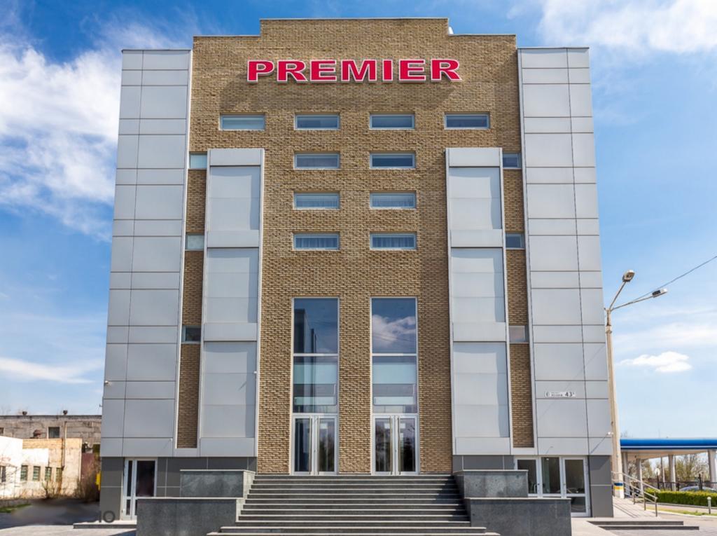 Hotel Premier Kamianske Extérieur photo