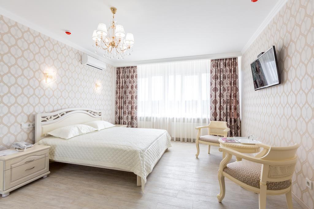 Hotel Premier Kamianske Chambre photo