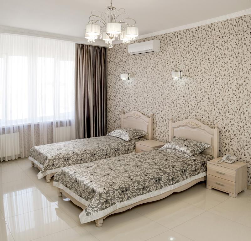 Hotel Premier Kamianske Chambre photo