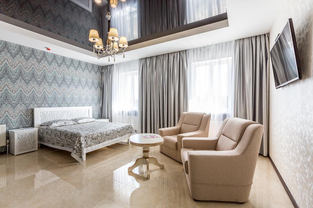 Hotel Premier Kamianske Chambre photo