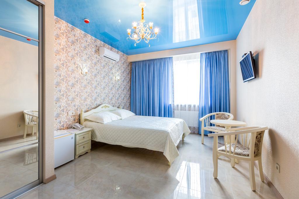 Hotel Premier Kamianske Chambre photo